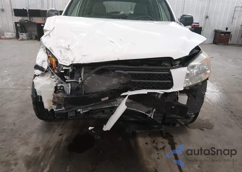 2008 Toyota Rav4 Base V6 z USA, uszkodzony, nr VIN JTMBK33V285051879